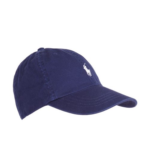 Sesja produktowa czapka z daszkiem